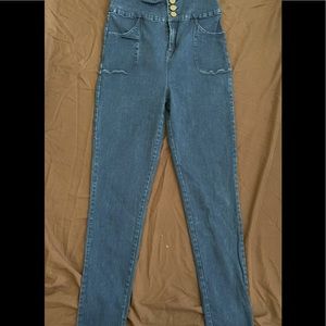 Collectif hi waisted Jeans